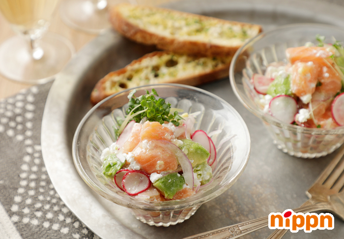 サーモンタルタルサラダ