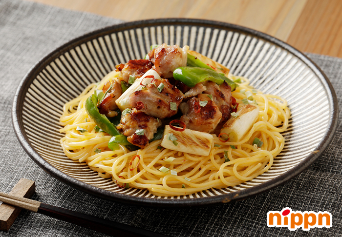 焼き鳥のたまぺぺ親子パスタ