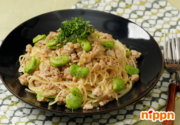 そら豆と鶏ひき肉の味噌もちっとパスタ