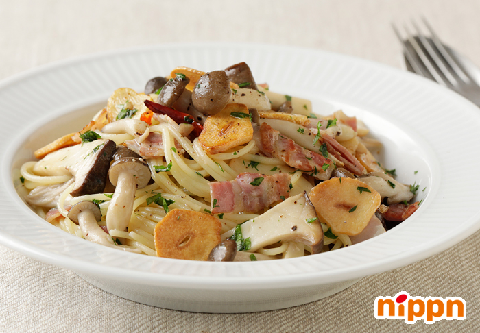 きのこのペペロンチーノ